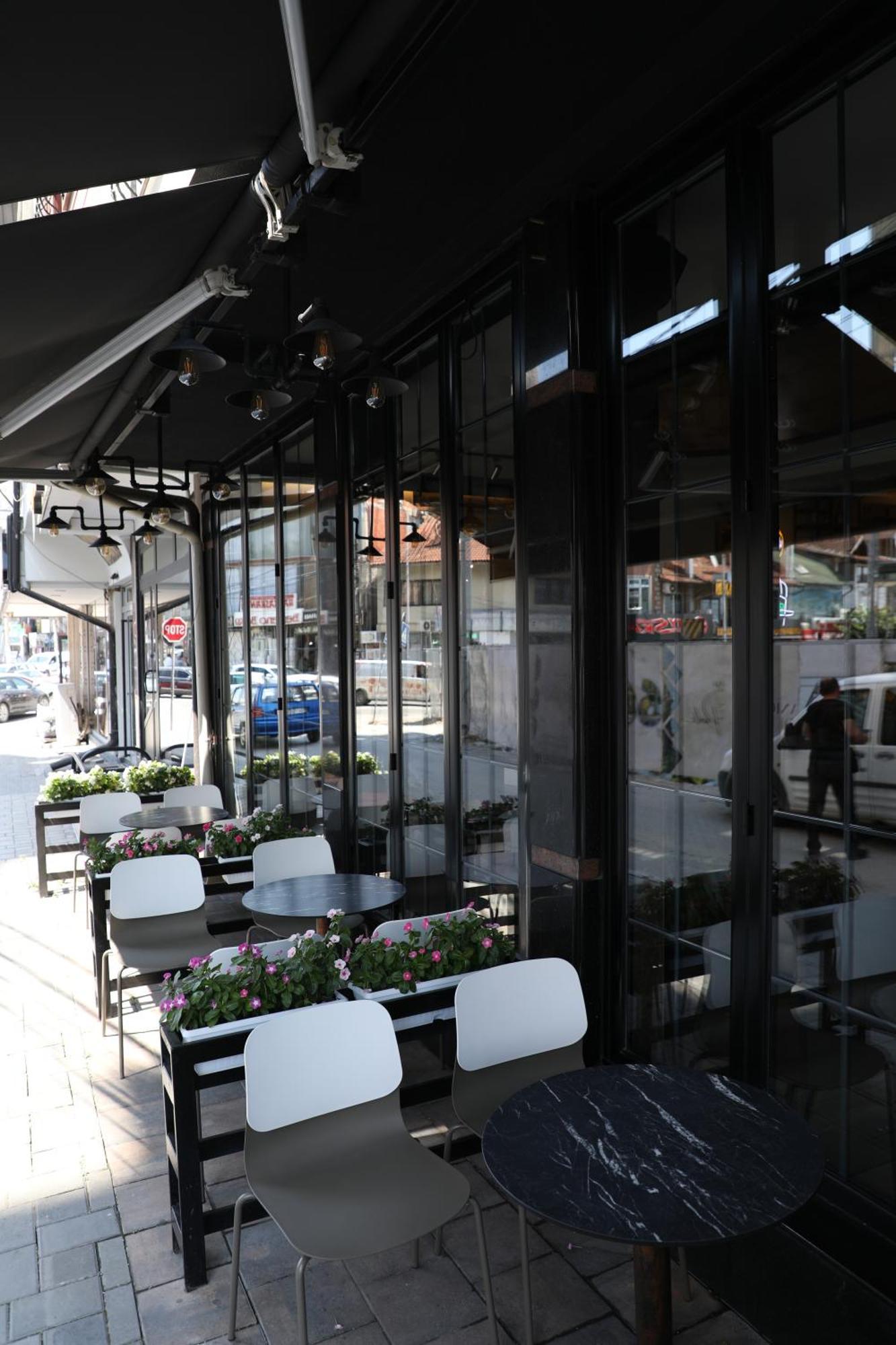 Bruti Hotel Прізрен Екстер'єр фото
